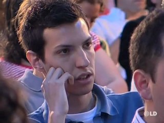 Rajoy tacha de "ladrillazo" el fin de la deducción por compra de vivienda