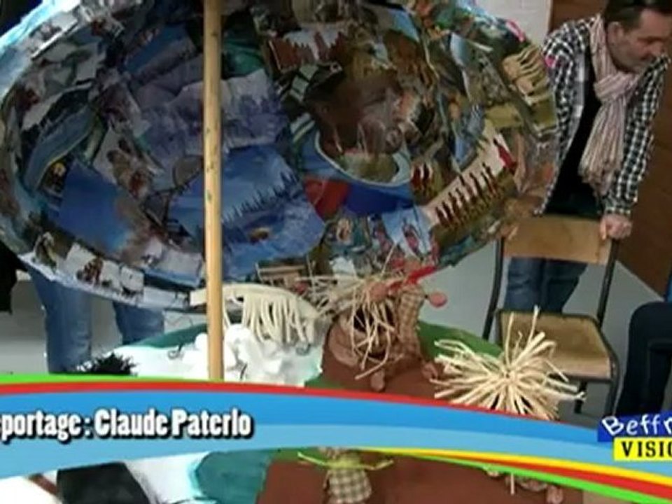 Exposition des élèves sur le thème des carnets de voyages