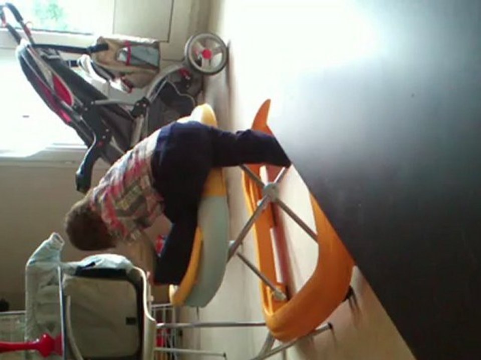 Nolan et son trotteur