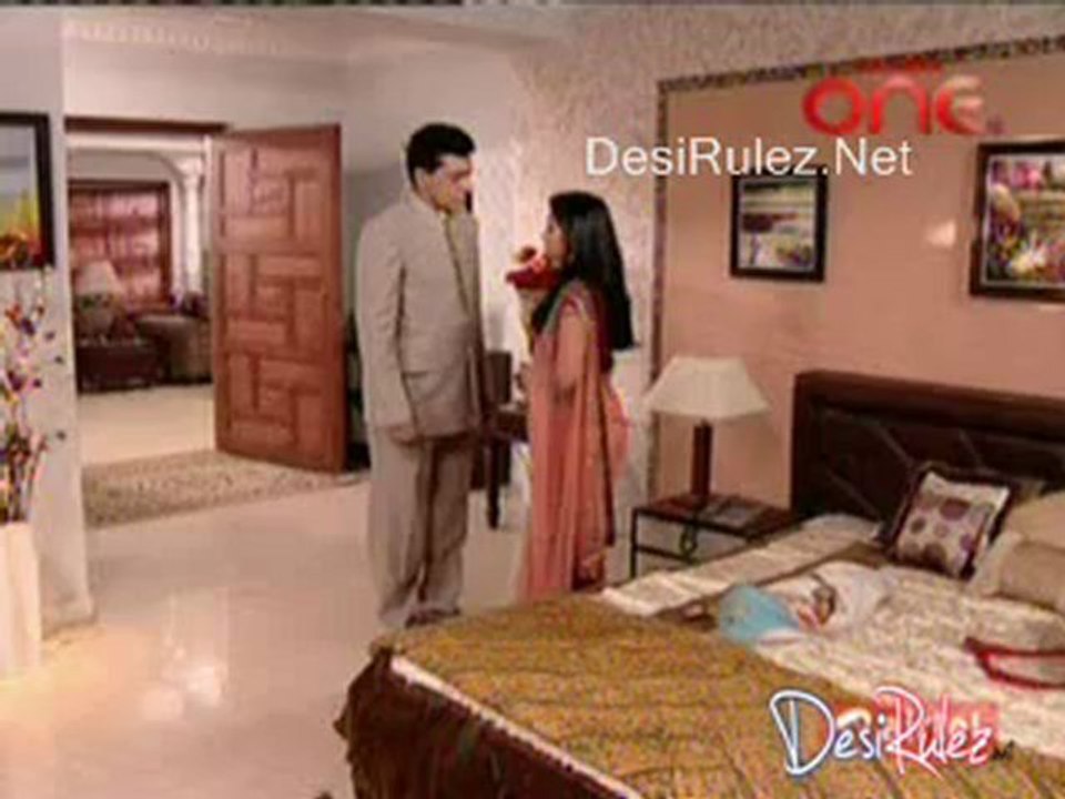 Jhilmil Sitaron Ka Aangan Hoga - 10th July 2012 pt2