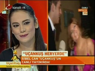 Sibel Can konserde sahneden inip Uçankuş'a röportaj verdi