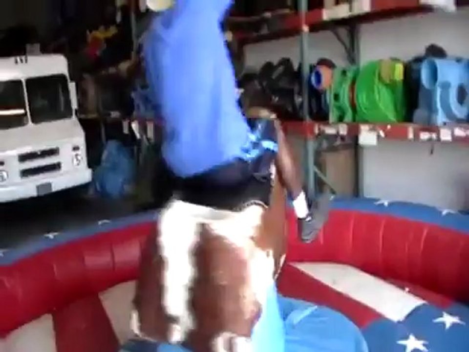 Family Entertaninment Mechanical Bull San Diego