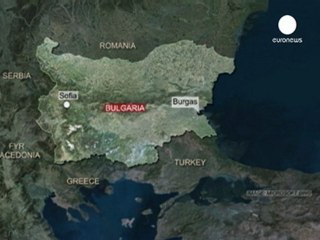 Mueren tres turistas israelíes en un atentado suicida...