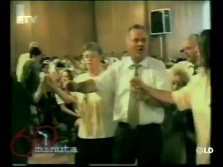 Un vídeo muestra al genocida prófugo Mladic en bares y fiestas familiares