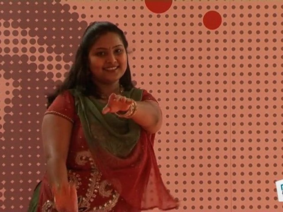 Cours de danse Bollywood: diping avant-arrière