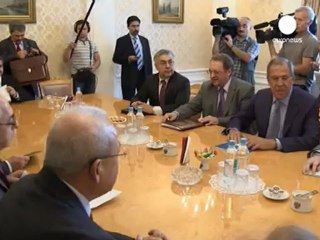 Syria opposition tries in vain to win over Russia