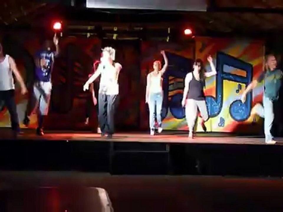 9 Spectacle Flash Back Club lookéa Samana avril 2012