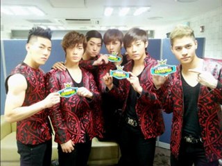 [韓中字]Cross Gene - Sky High