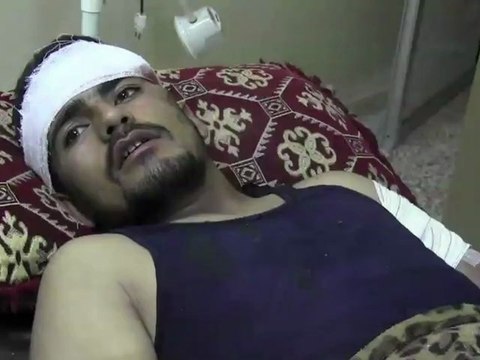 Syria bloodshed continues as troops pound Rastan