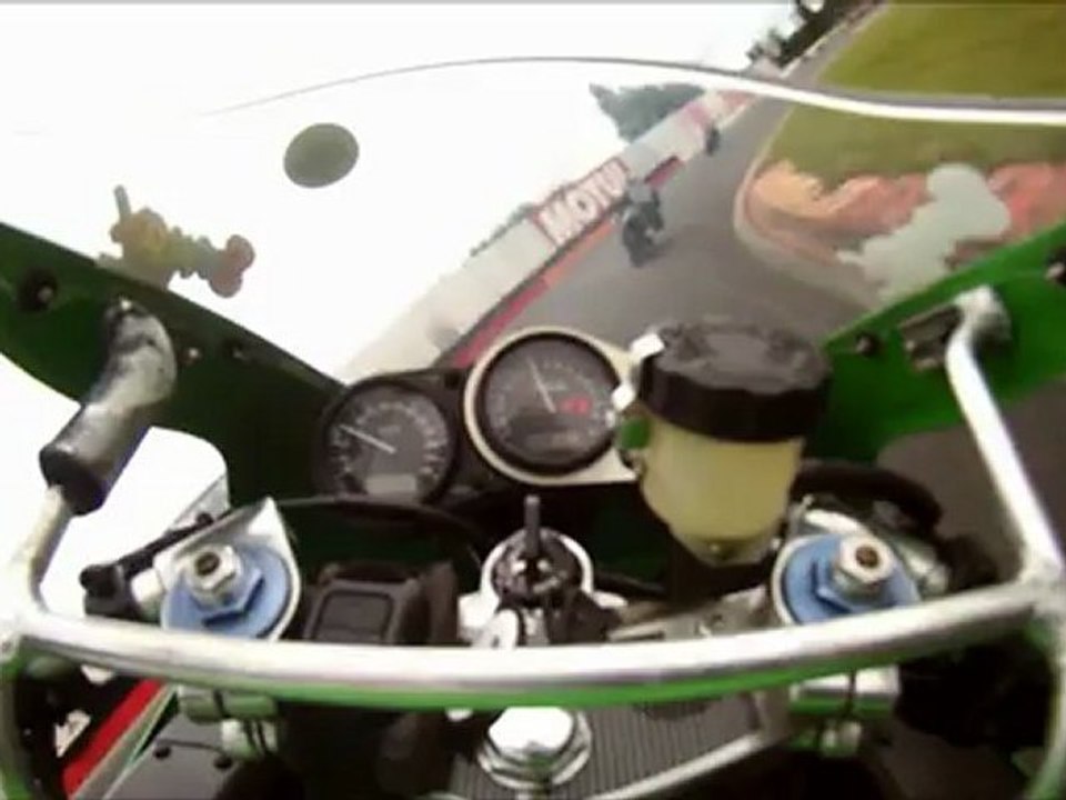 Nogaro Club Moto 09-07-12 Série 1 - Cécile Vue depuis un ZXR