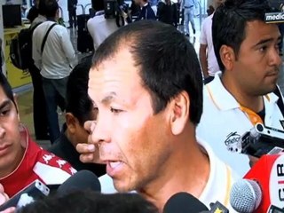 Medio Tiempo: John Córdoma-Profe Cruz.mov