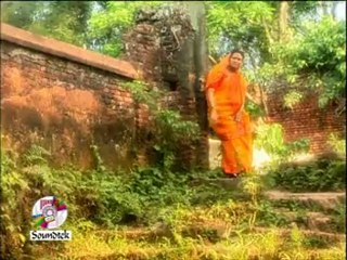 Esho Esho Amar Ghore Esho