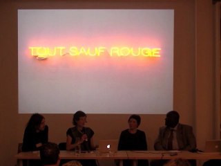 Table-ronde / Ecrire en néon / 10.05.2012