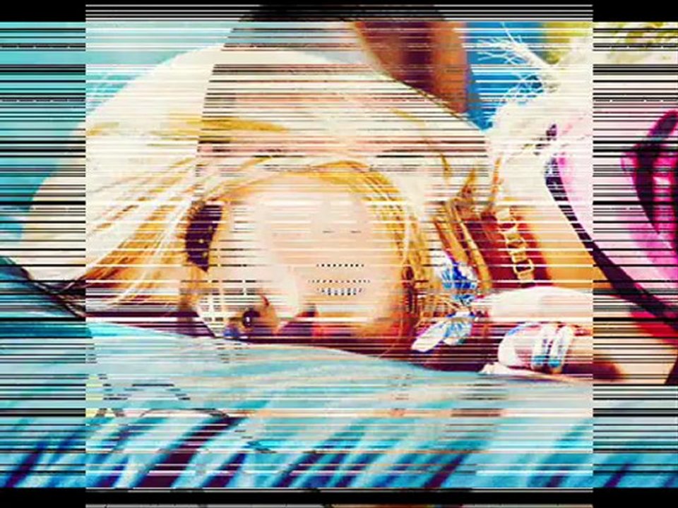 CL - LOVE