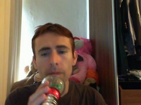 Wiwi égratigne équi-libre de Christophe Willem