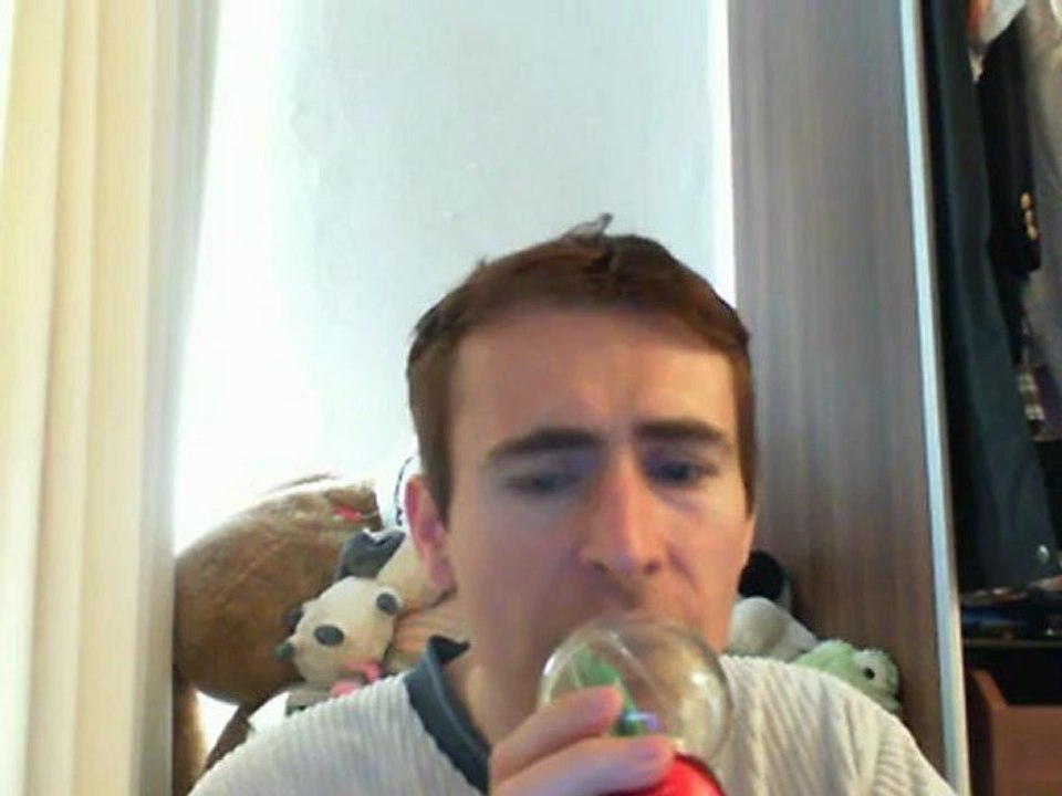 Wiwi égratigne "shake ya body" de Tyra Banks