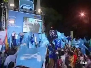 La pegada de carteles inicia la campaña electoral