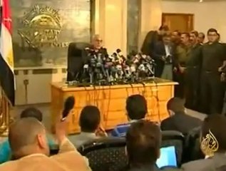 جدل في مصر حول بدء الانتخابات ووضع الدستور