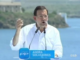 Rajoy critica a Chacón por no haber dado explicaciones "aún"