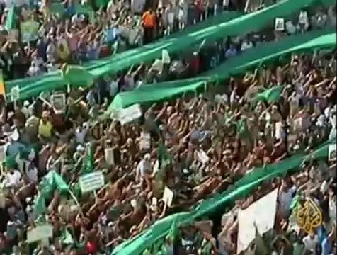 قتلى وجرحى بين الثوار في قصف لكتائب القذافي