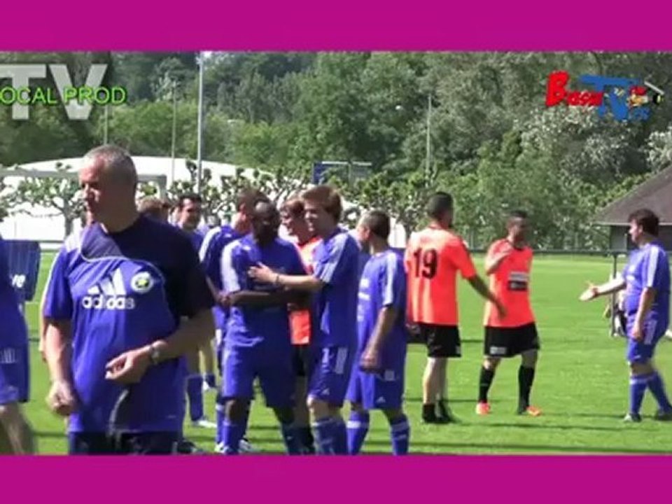 Interview de Tristan Nihouarn, ex chanteur de Matmatah, à la fête de l'Espoir 2012