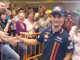 Pedrosa amplía su contrato con Honda y Márquez ocupa la plaza de Stoner.