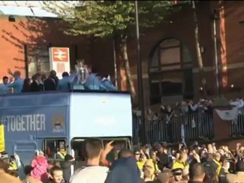 Ferguson pide más fichajes para el United