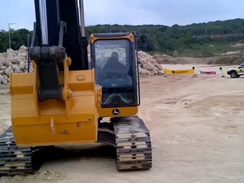 Videos Demostración John Deere DINISSAN Julio 06 de 2010 (3)