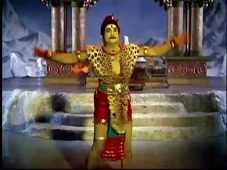 Sivaji Ganesan Does Worlds Best Dance - Thiruvilayadal Movie Scene