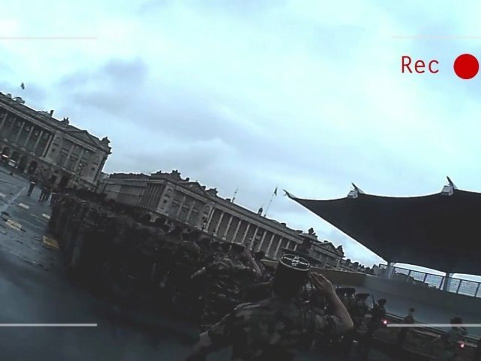 Le défilé du 14-Juillet à travers les yeux d'un soldat