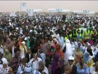 الرئيس الموريتاني ينفي الإتهامات له بالفساد