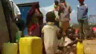 تفاقم مأساة النازحين الصوماليين في مخيمات