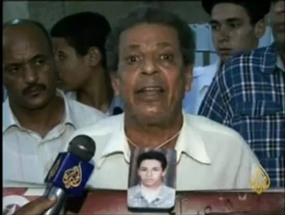عدم حضور الجلسات المقبلة لمحاكمة مبارك