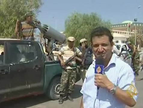 سيطرة الثوار على معبر راس جدير