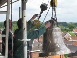 Wallers-Arenberg : La montée des cloches au sommet de l'église Saint-Vaast