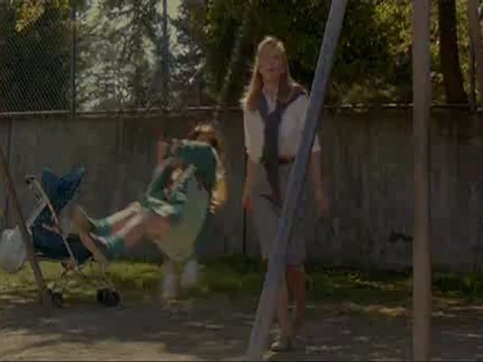 La mano que mese la cuna_clip3