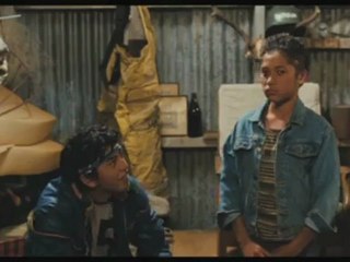 BOY - Bande-annonce VO