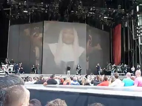 Madonna @ Koning Boudewijn Stadion 12-07-2012: I Don't Give A ( SOUNDCHECK )