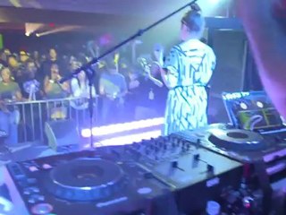 Kendrick Lamar & Bethany Cosentino "No Make-Up (Her Vice)" Live @ the Lumberyard Bike Park, Portland, OR, 07-11-2012 Pt.2