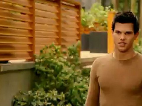 La Saga Crepúsculo Amanecer - Parte 2 - doblado al Castellano en HD