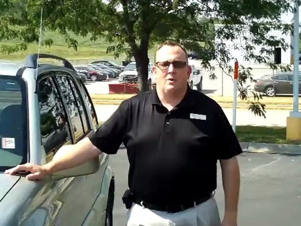 Used 2000 Suzuki Gr. Vitara 4wd for sale at Honda Cars of Bellevue...an Omaha Honda Dealer!