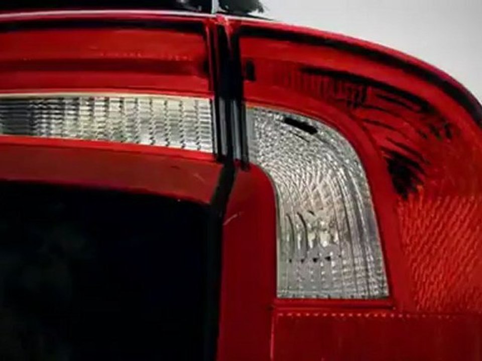 Yeni Volvo S60 Heico Sportiv