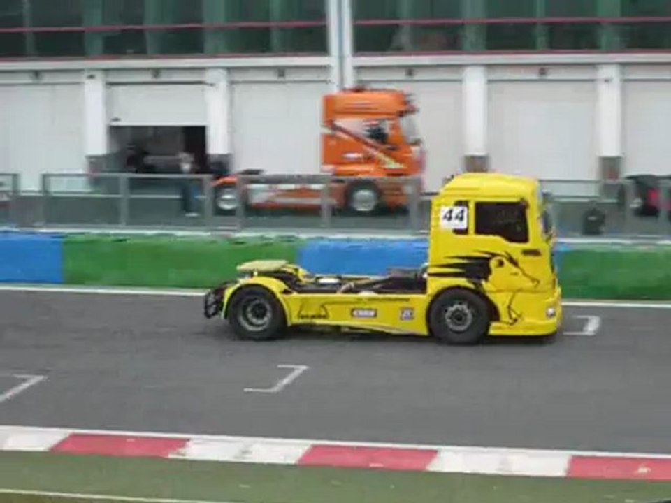 24H-camions-Magny-cours-2012-course3