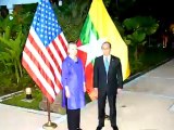 Clinton meets Myanmar leader after sanctions eased