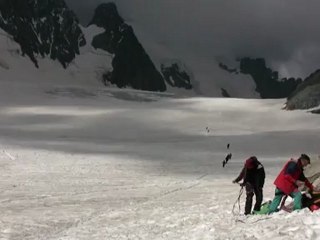 crevasses sur accès refuge des ecrins