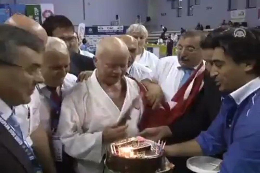 Namık Ekin tatamide rekor kırdı