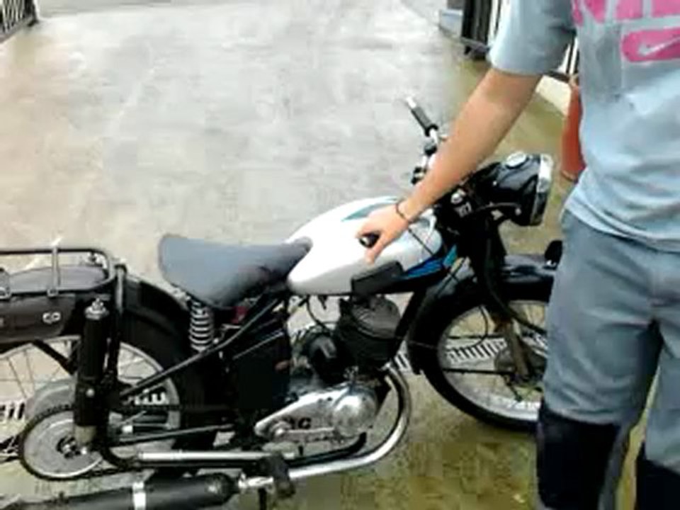 gillet herstal super confort 250cc 2 temps  de 1947