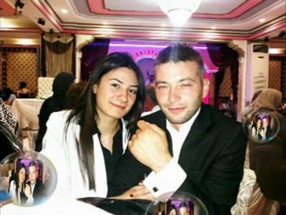 HATUN TUTTU ELLERİMDEN GÖTÜRÜYOR NİKAH MASASINA