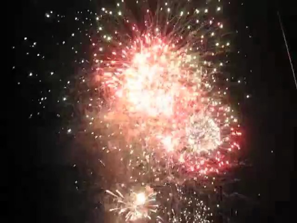 feu artifice Montereau 2012