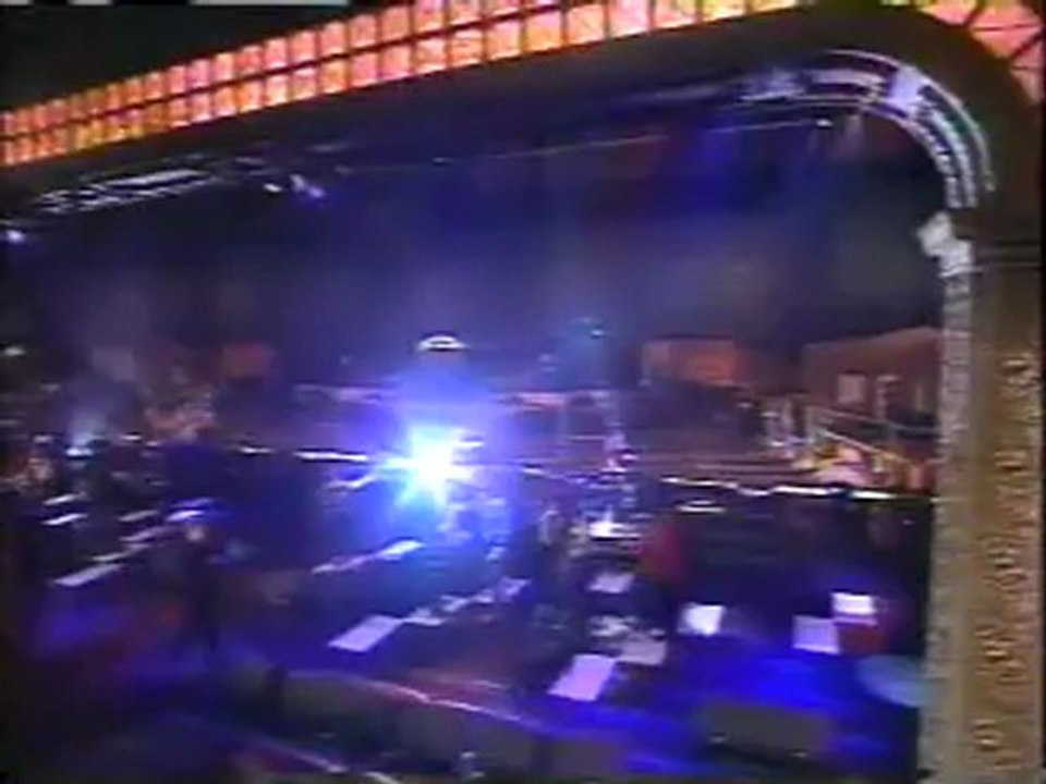 KISS with Garth Brooks Hard Luck Woman - YouTube